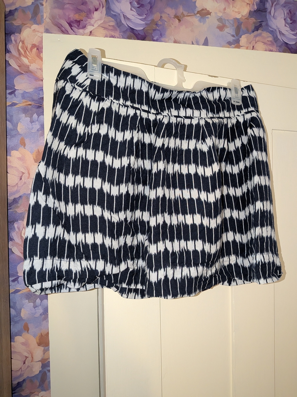 LOFT Navy and White Patterned A-Line Skirt, Ikat Print, Size 14